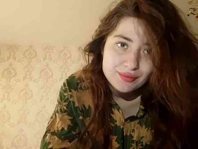 SuzetteTrapeni webcam