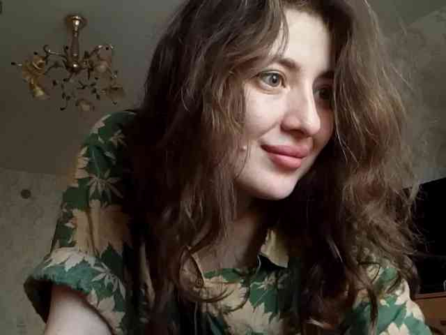 SuzetteTrapeni webcam