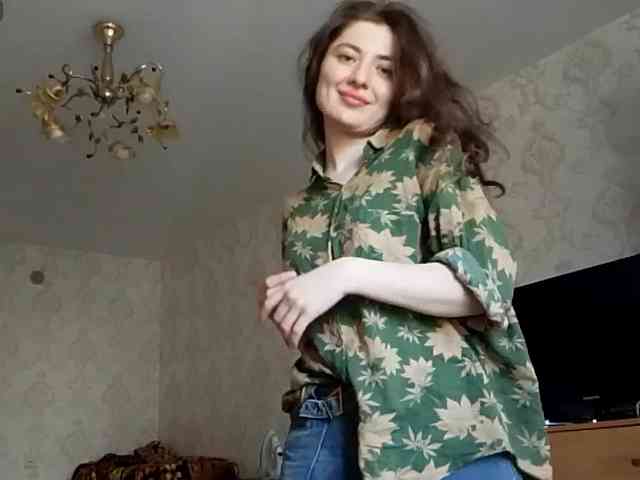 SuzetteTrapeni webcam