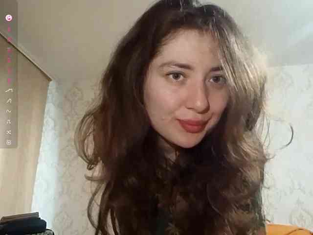 SuzetteTrapeni webcam