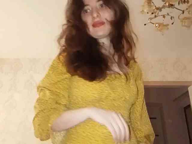 SuzetteTrapeni webcam