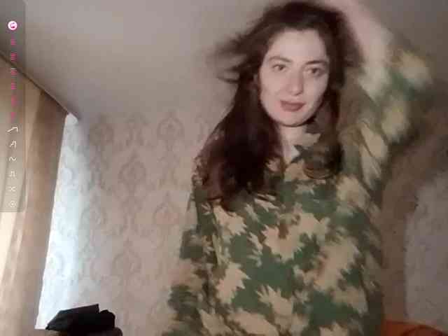 SuzetteTrapeni webcam