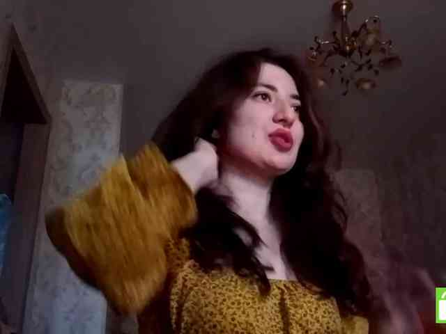 SuzetteTrapeni webcam