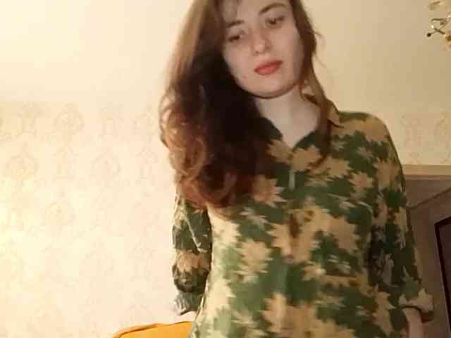 SuzetteTrapeni webcam