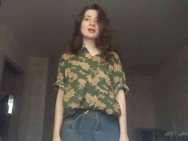 SuzetteTrapeni webcam