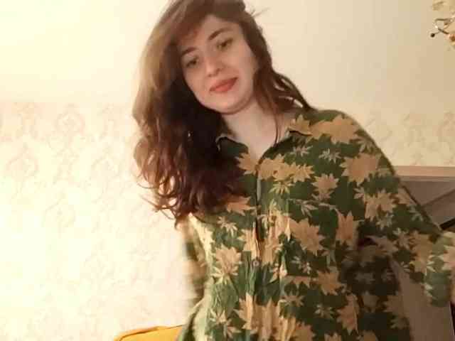 SuzetteTrapeni webcam