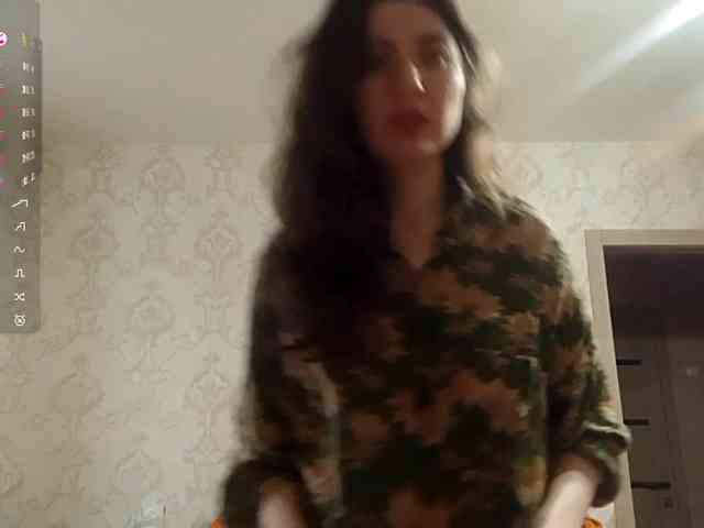 SuzetteTrapeni webcam