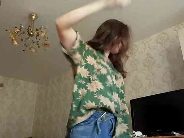 SuzetteTrapeni webcam