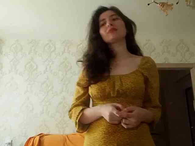 SuzetteTrapeni webcam