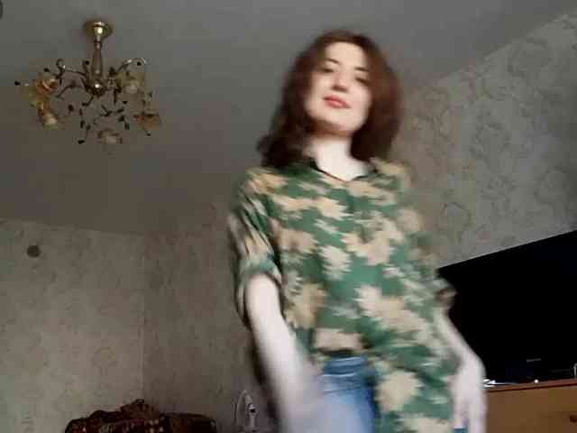 SuzetteTrapeni webcam