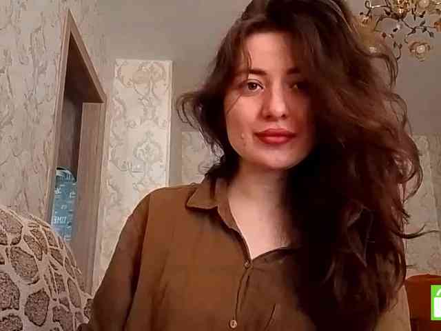 SuzetteTrapeni webcam