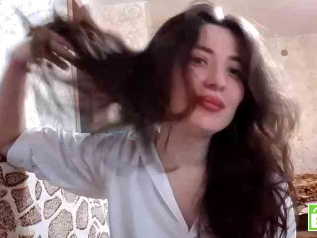 SuzetteTrapeni webcam