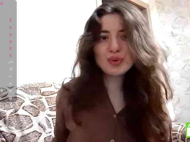 SuzetteTrapeni webcam