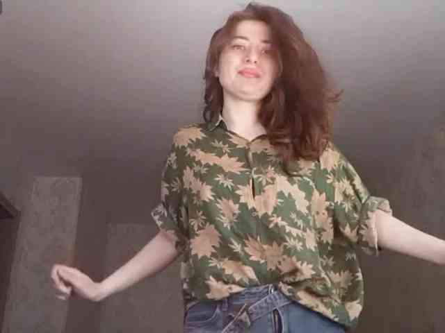 SuzetteTrapeni webcam