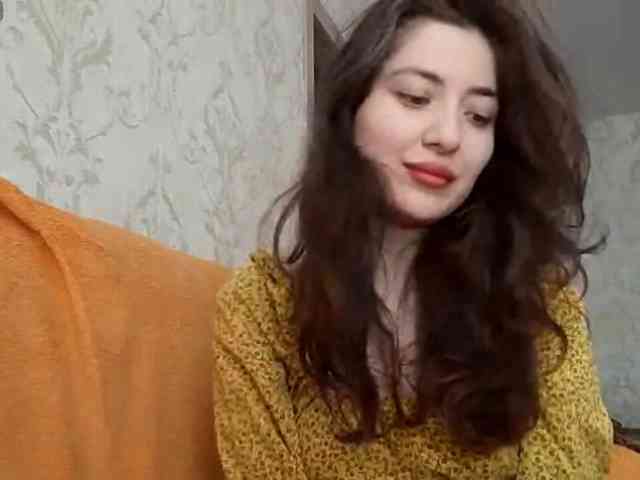 SuzetteTrapeni webcam