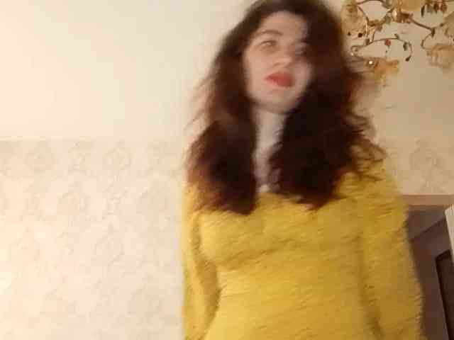 SuzetteTrapeni webcam