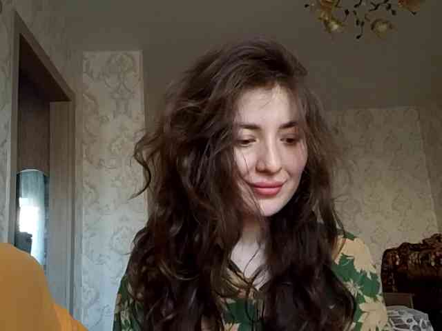 SuzetteTrapeni webcam