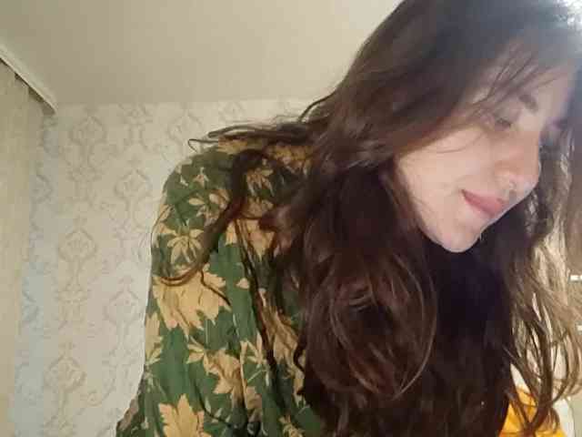 SuzetteTrapeni webcam