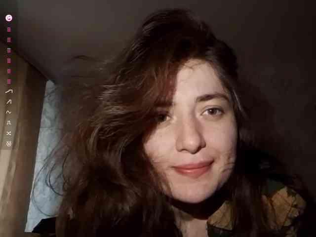 SuzetteTrapeni webcam