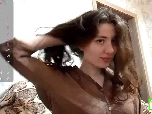 SuzetteTrapeni webcam