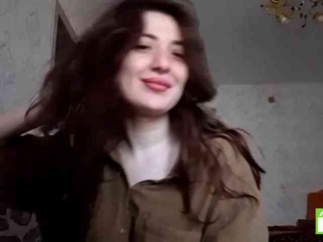 SuzetteTrapeni webcam