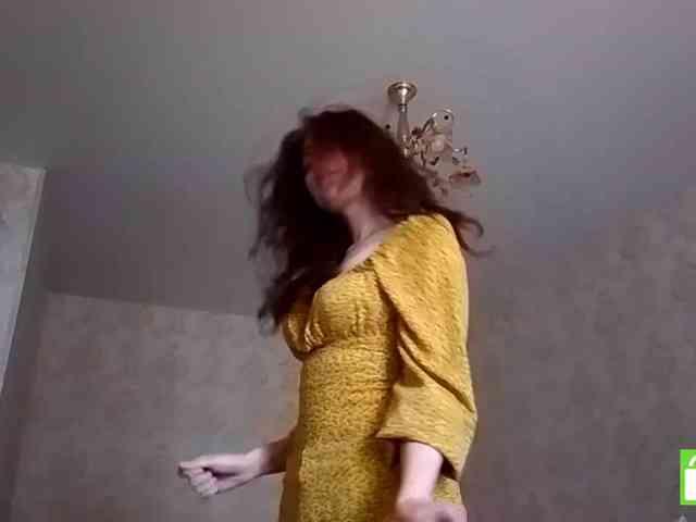 SuzetteTrapeni webcam