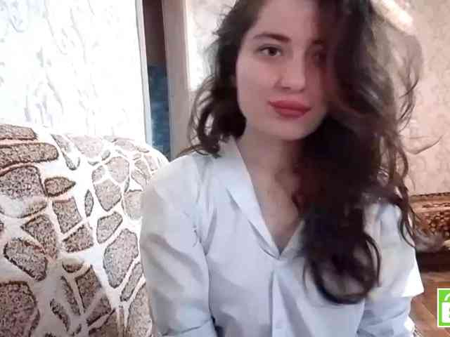 SuzetteTrapeni webcam