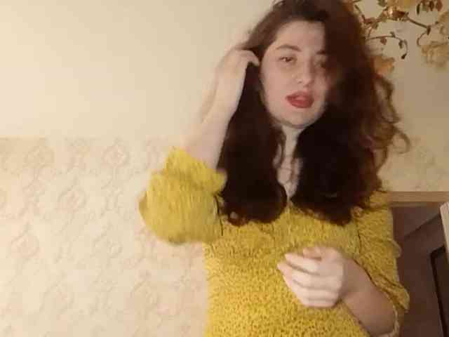 SuzetteTrapeni webcam