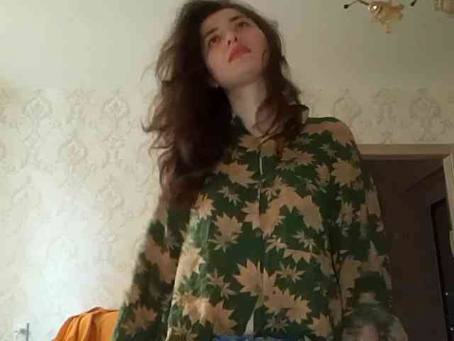 SuzetteTrapeni webcam