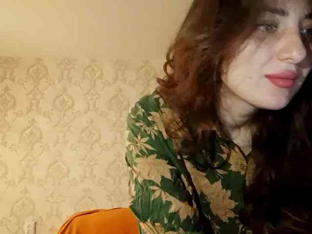 SuzetteTrapeni webcam