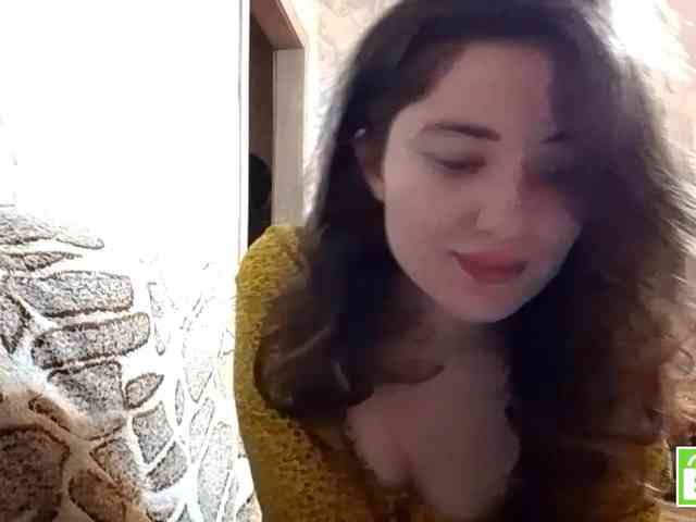 SuzetteTrapeni webcam
