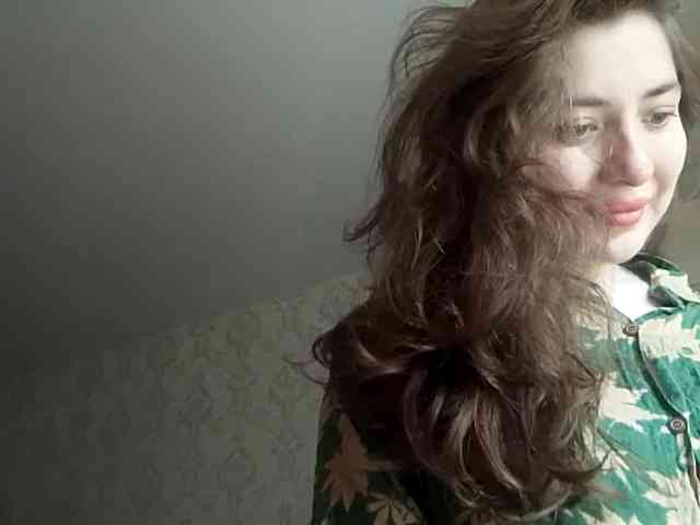 SuzetteTrapeni webcam