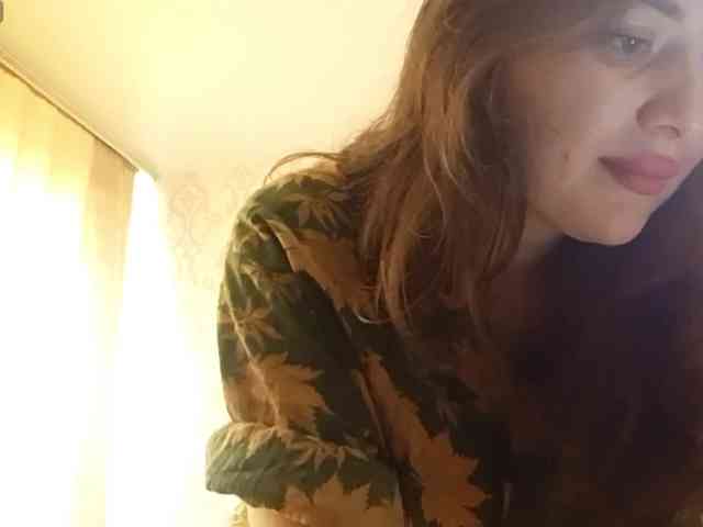 SuzetteTrapeni webcam