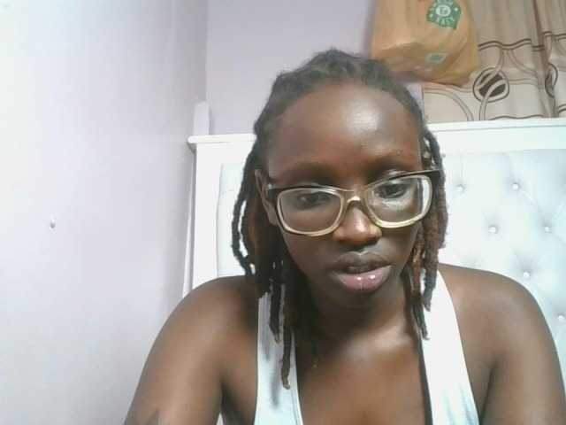 SweetAryy webcam