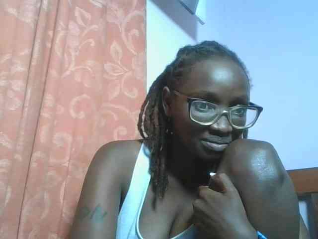 SweetAryy webcam