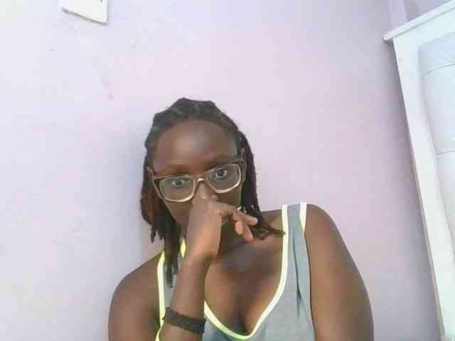 SweetAryy SweetAryy