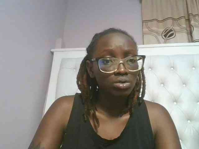 SweetAryy webcam