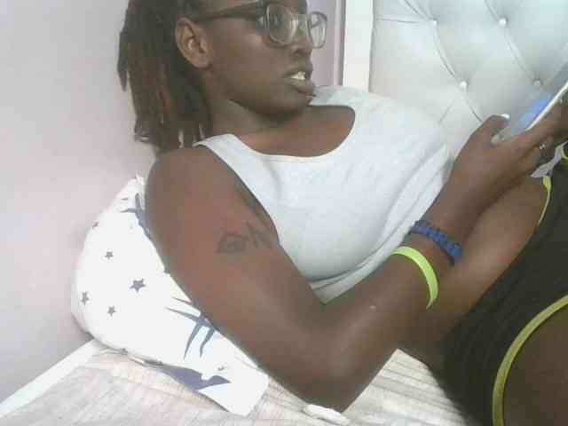 SweetAryy webcam