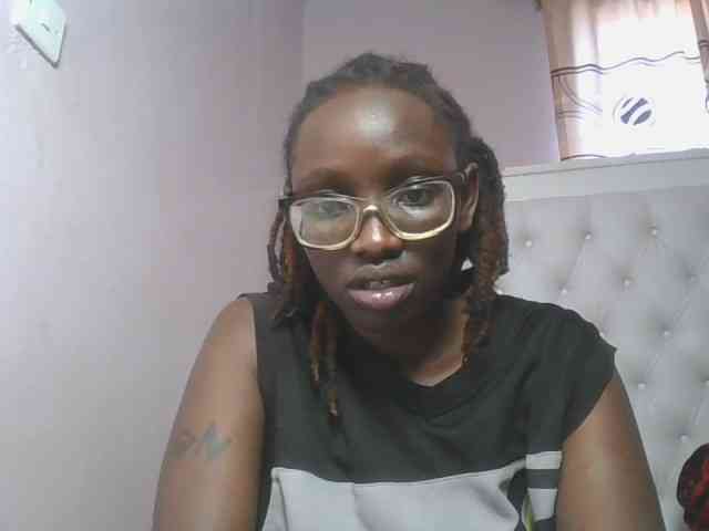 SweetAryy webcam