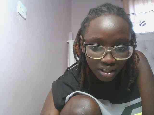 SweetAryy webcam