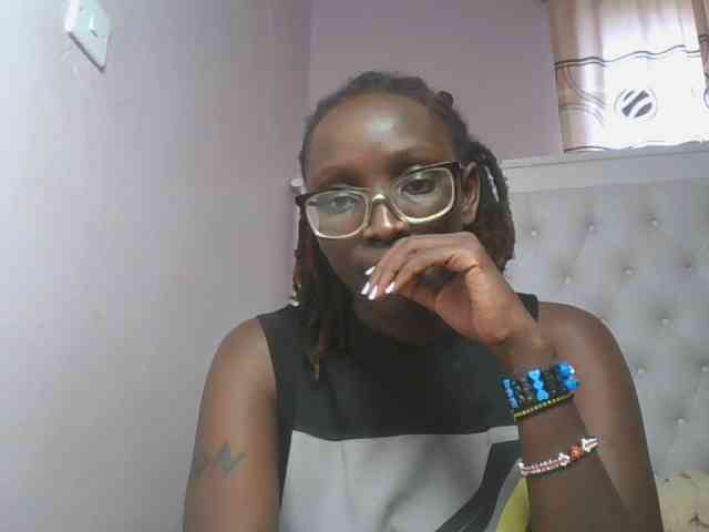 SweetAryy webcam