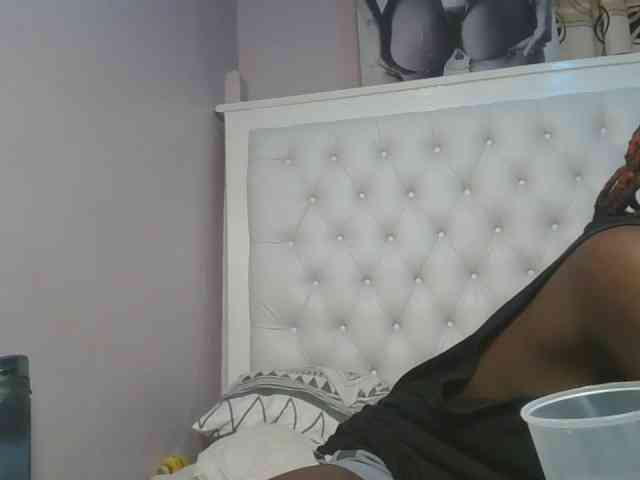 SweetAryy webcam