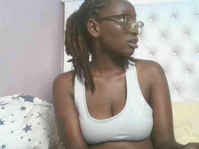 SweetAryy webcam