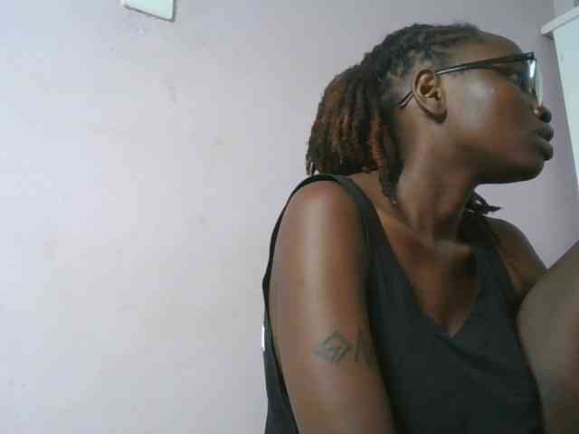 SweetAryy webcam