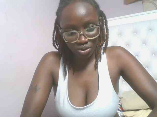 SweetAryy webcam