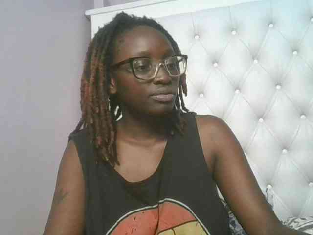 SweetAryy webcam
