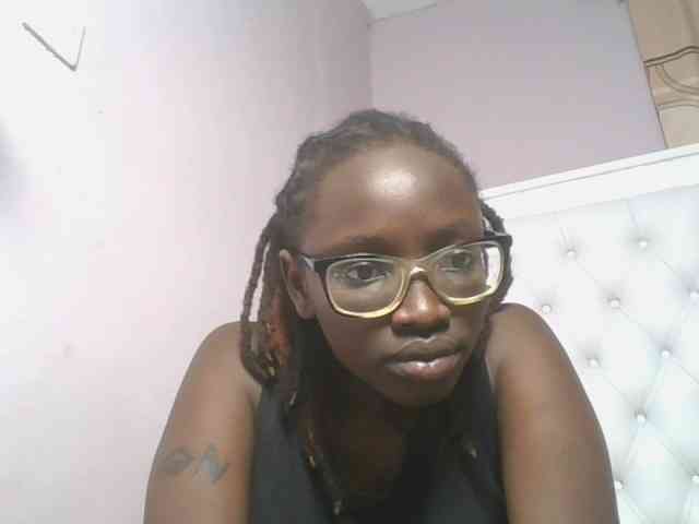 SweetAryy webcam