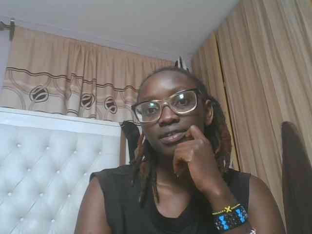 SweetAryy webcam