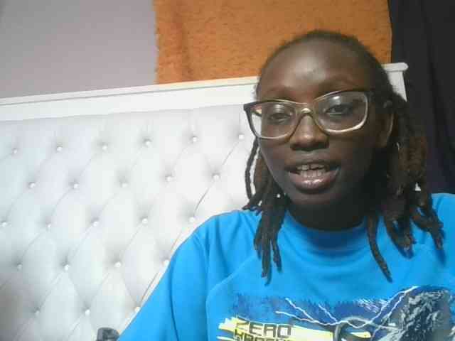 SweetAryy webcam