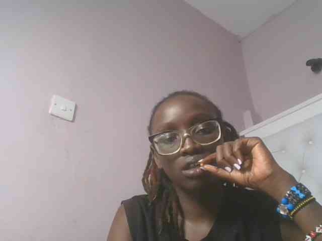 SweetAryy webcam